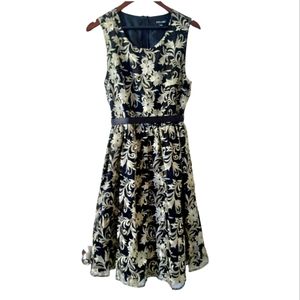 Roz & Ali Metallic Gold and Black Embroidered Floral Dress